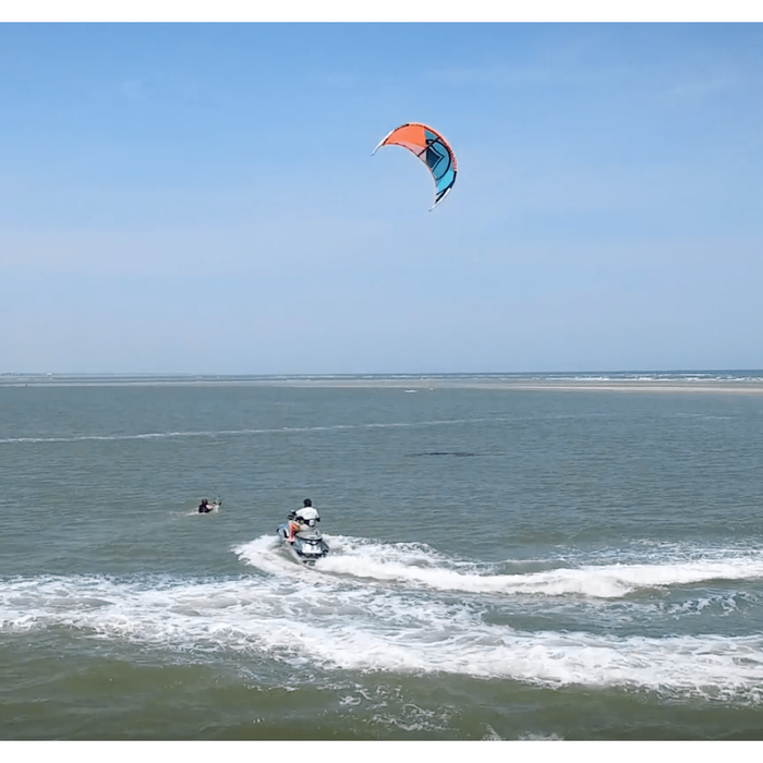 Private Kiteboarding Lessons | Force Kite & Wake